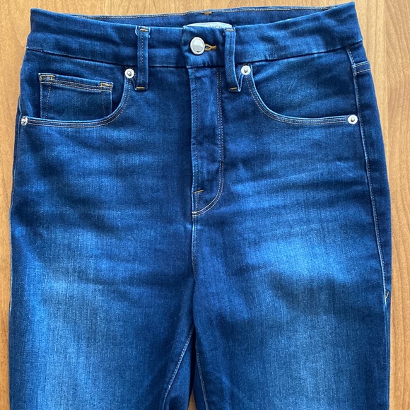 Good American Good Waist Jeans - Picture 4 of 8